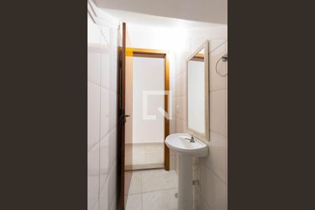 Lavabo de casa para alugar com 3 quartos, 160m² em Jardim Peri, São Paulo
