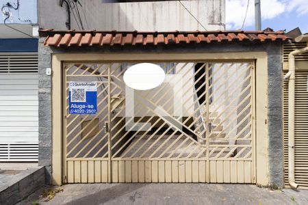 Casa para alugar com 80m², 2 quartos e 1 vagaFachada