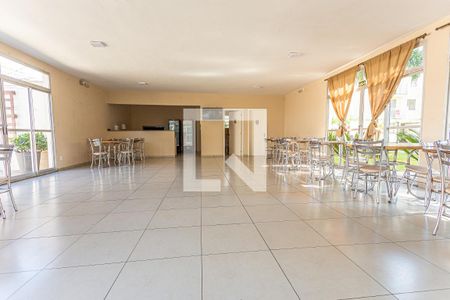 Apartamento para alugar com 75m², 3 quartos e 3 vagasÁrea comum - Salão de festas