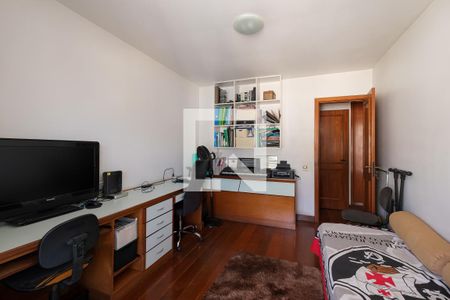 Apartamento à venda com 302m², 3 quartos e 2 vagas Apartamento à venda com 302m², 3 quartos e 2 vagasQuarto 2
