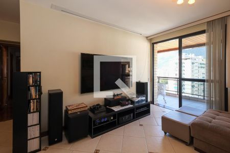 Sala de TV de apartamento à venda com 3 quartos, 302m² em Andaraí, Rio de Janeiro
