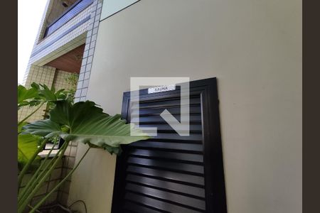 Apartamento à venda com 302m², 3 quartos e 2 vagas Apartamento à venda com 302m², 3 quartos e 2 vagasSauna