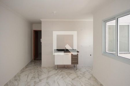 Sala e cozinha de apartamento para alugar com 1 quarto, 40m² em Chácara Mafalda, São Paulo