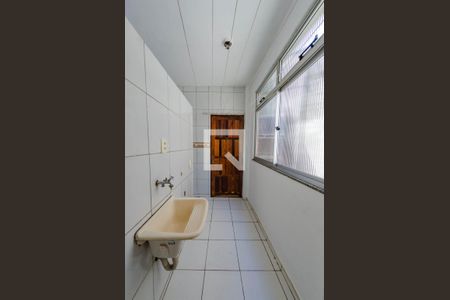 Apartamento à venda com 84m², 3 quartos e 1 vagaÁrea de serviço