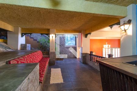 Sala de casa à venda com 3 quartos, 450m² em Laranjeiras, Rio de Janeiro