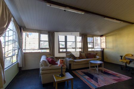 Casa à venda com 450m², 3 quartos e 3 vagasSuite 2