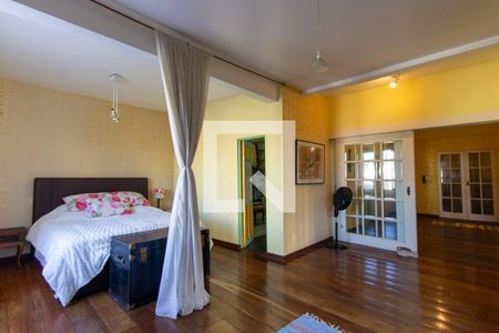 Casa à venda com 450m², 3 quartos e 3 vagasSuite 1