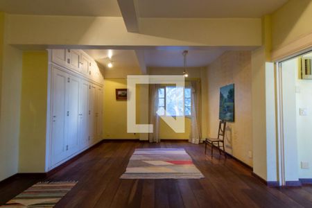 Casa à venda com 450m², 3 quartos e 3 vagasSuite 1