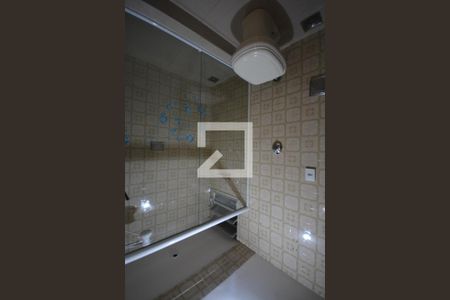 Casa de condomínio à venda com 180m², 3 quartos e sem vagaBanheiro 2