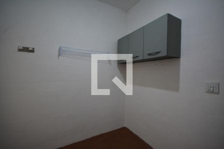 Casa de condomínio à venda com 180m², 3 quartos e sem vagaÁrea de Serviço