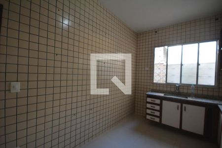 Casa de condomínio à venda com 180m², 3 quartos e sem vagaCozinha