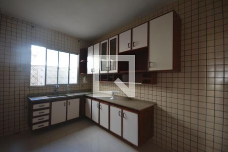 Casa de condomínio à venda com 180m², 3 quartos e sem vagaCozinha