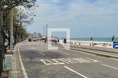 Apartamento à venda com 210m², 3 quartos e 1 vaga Apartamento à venda com 210m², 3 quartos e 1 vagaVista da Rua