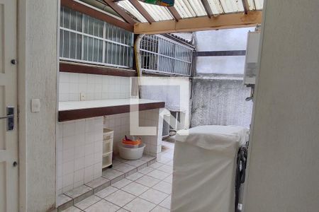 Apartamento à venda com 210m², 3 quartos e 1 vaga Apartamento à venda com 210m², 3 quartos e 1 vagaÁrea de Serviço