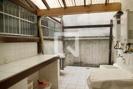 Apartamento à venda com 210m², 3 quartos e 1 vaga Apartamento à venda com 210m², 3 quartos e 1 vagaÁrea comum