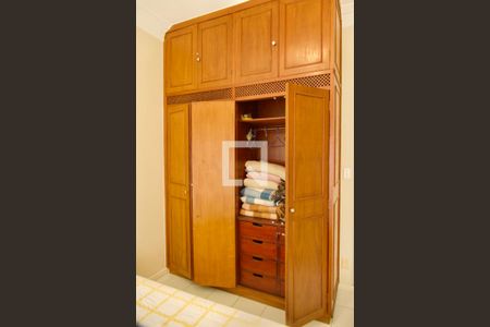 Apartamento à venda com 210m², 3 quartos e 1 vaga Apartamento à venda com 210m², 3 quartos e 1 vagaquarto 1