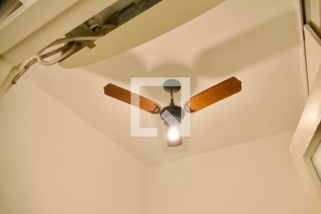 Apartamento à venda com 210m², 3 quartos e 1 vaga Apartamento à venda com 210m², 3 quartos e 1 vagaQuarto de Serviço