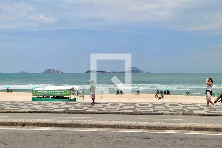 Apartamento à venda com 210m², 3 quartos e 1 vaga Apartamento à venda com 210m², 3 quartos e 1 vagaVista da Rua