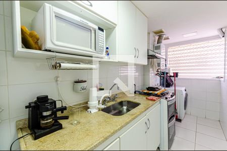 Apartamento à venda com 95m², 2 quartos e 1 vagaCozinha 