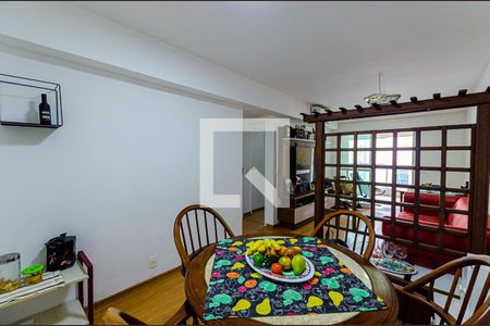 Sala de apartamento à venda com 2 quartos, 95m² em Icaraí, Niterói