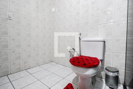 Casa à venda com 352m², 5 quartos e 6 vagasBanheiro