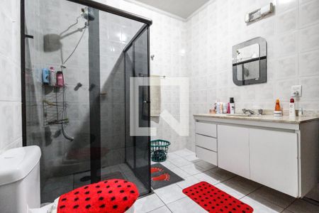 Casa à venda com 352m², 5 quartos e 6 vagasBanheiro