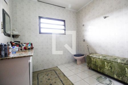 Casa à venda com 352m², 5 quartos e 6 vagasSuíte