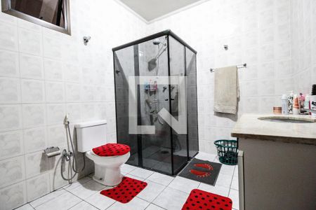 Casa à venda com 352m², 5 quartos e 6 vagasBanheiro