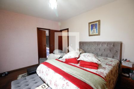 Casa à venda com 352m², 5 quartos e 6 vagasQuarto 3