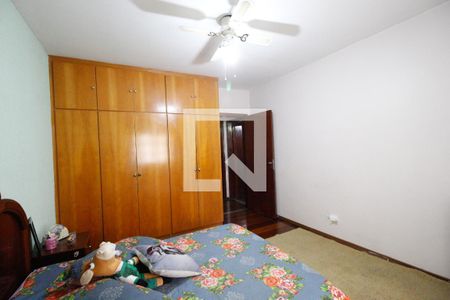 Casa à venda com 352m², 5 quartos e 6 vagasQuarto 2