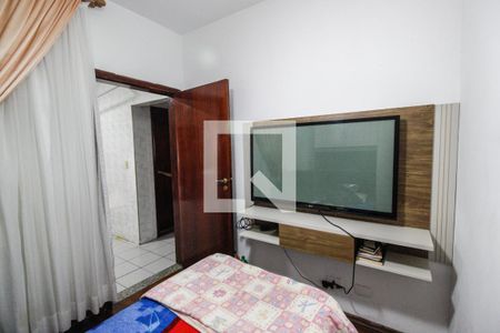 Casa à venda com 352m², 5 quartos e 6 vagasQuarto de serviço 1