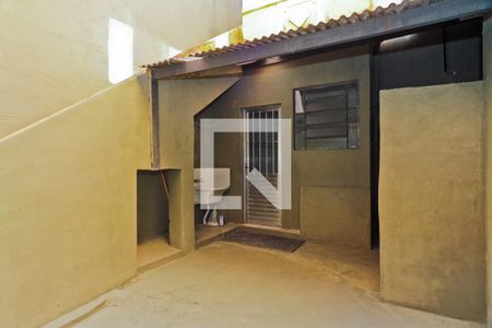 Casa para alugar com 80m², 2 quartos e sem vagaÁrea de Serviço