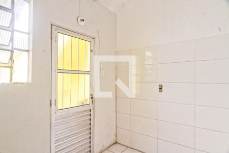Quarto 2 de casa para alugar com 1 quarto, 50m² em Vila Picinin, São Paulo