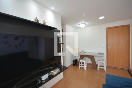 Sala de apartamento para alugar com 2 quartos, 45m² em Bonsucesso, Rio de Janeiro