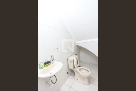 Casa à venda com 240m², 3 quartos e 3 vagasBanheiro