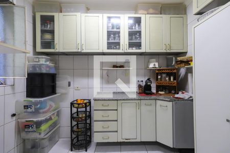 Casa à venda com 240m², 3 quartos e 3 vagasCozinha