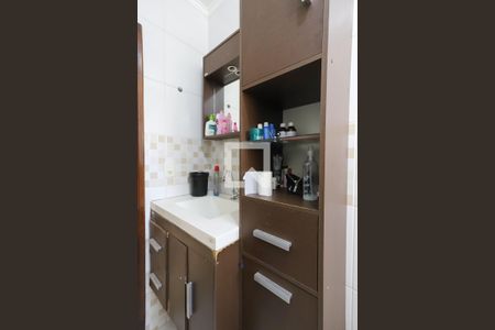 Casa à venda com 240m², 3 quartos e 3 vagasBanheiro da Suíte