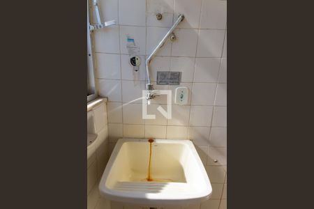 Apartamento à venda com 70m², 2 quartos e 1 vagaÁrea de Serviço