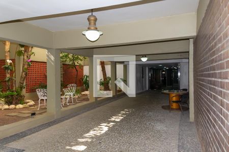 Apartamento à venda com 70m², 2 quartos e 1 vagaHall de Entrada