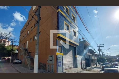 Apartamento para alugar com 59m², 2 quartos e sem vagaFachada