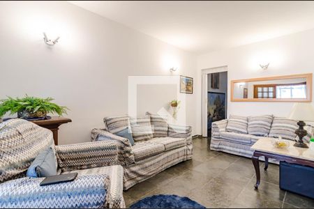 Sala de casa para alugar com 4 quartos, 140m² em Jardim das Bandeiras, São Paulo