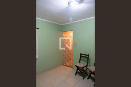 Casa à venda com 240m², 2 quartos e 3 vagas Casa à venda com 240m², 2 quartos e 3 vagasQuarto 2