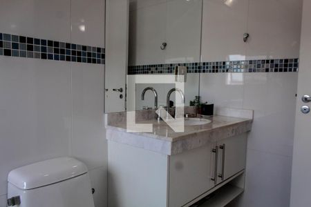 Apartamento para alugar com 350m², 5 quartos e 3 vagas Apartamento para alugar com 350m², 5 quartos e 3 vagasBanheiro da Suíte 2