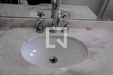 Apartamento para alugar com 350m², 5 quartos e 3 vagas Apartamento para alugar com 350m², 5 quartos e 3 vagasBanheiro da Suíte 3