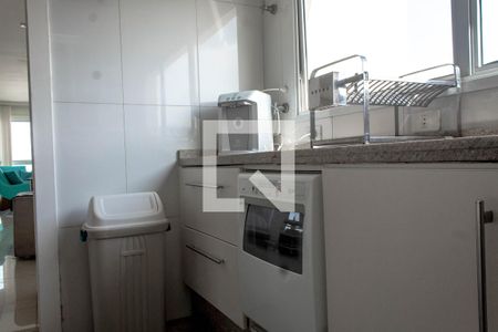 Apartamento para alugar com 350m², 5 quartos e 3 vagas Apartamento para alugar com 350m², 5 quartos e 3 vagasCozinha