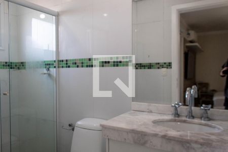 Apartamento para alugar com 350m², 5 quartos e 3 vagas Apartamento para alugar com 350m², 5 quartos e 3 vagasBanheiro da Suíte 4