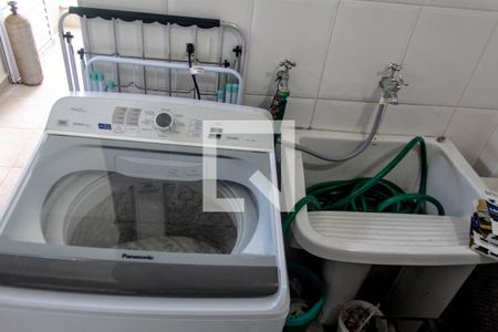 Apartamento para alugar com 350m², 5 quartos e 3 vagas Apartamento para alugar com 350m², 5 quartos e 3 vagasÁrea de Serviço