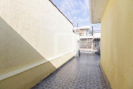 Casa para alugar com 80m², 1 quarto e 3 vagasQuintal e Garagem 