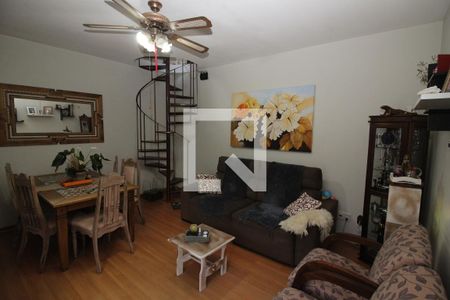 Apartamento à venda com 60m², 2 quartos e 3 vagasSala