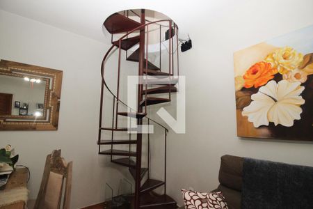 Apartamento à venda com 60m², 2 quartos e 3 vagasSala